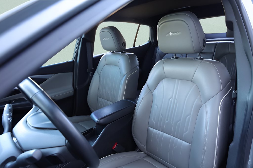Used 2024 Buick Envista Avenir FWD image 19