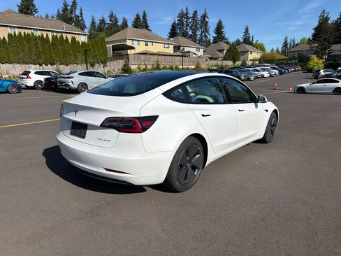 Used 2021 Tesla Model 3 Long Range AWD/4WD image 4