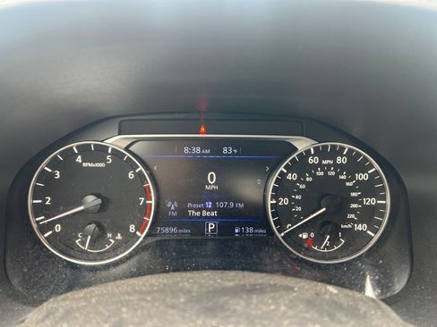 Used 2023 Nissan Altima 2.5 SV FWD image 8