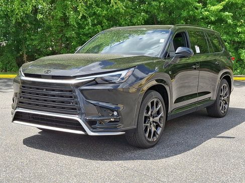 New 2026 Lexus TX 500h AWD image 2