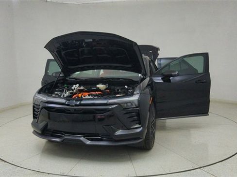 Used 2025 Chevrolet Blazer EV SS image 75