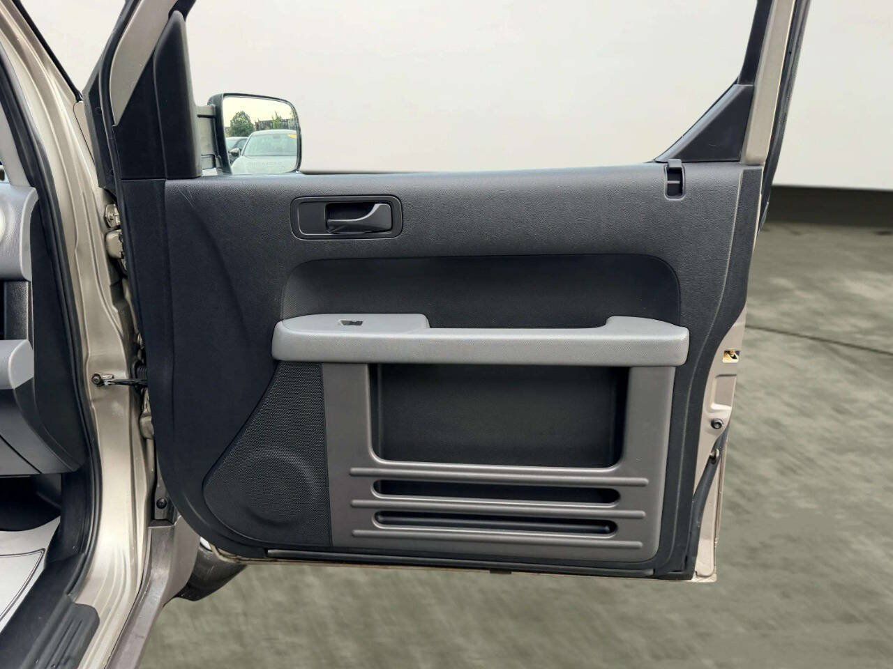 Used 2003 Honda Element EX image 25