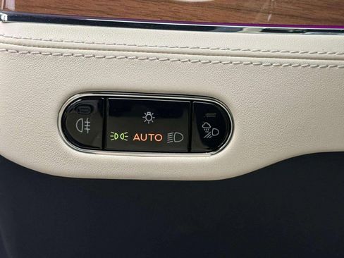 New 2026 Bentley Continental GTC AWD/4WD image 32