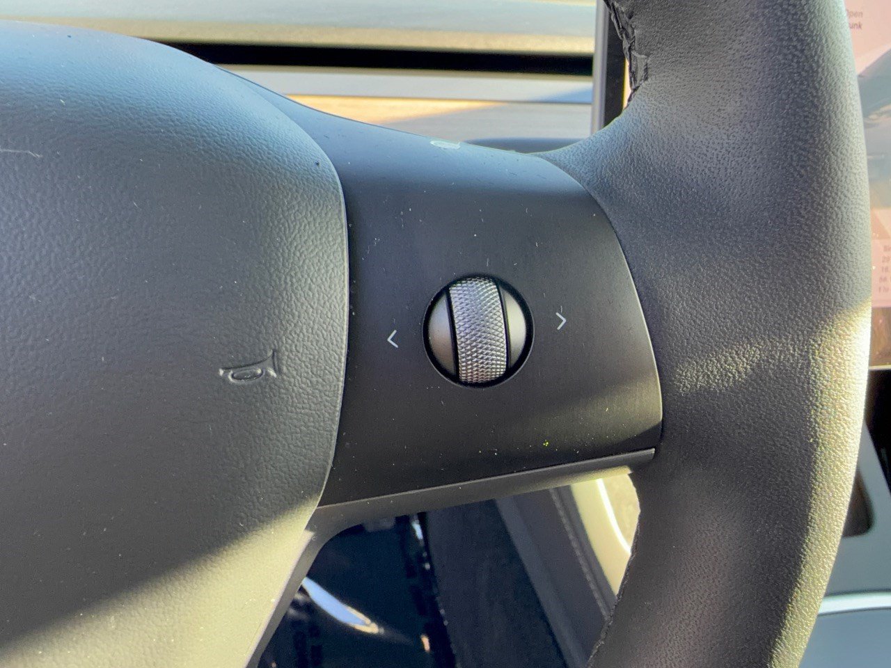 Used 2023 Tesla Model Y Long Range AWD/4WD image 19