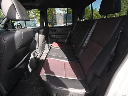 Used 2023 Honda Ridgeline Black Edition image 11