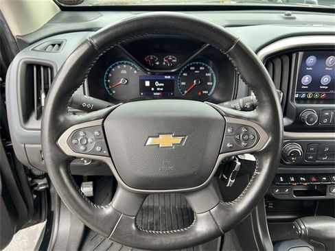 Certified 2021 Chevrolet Colorado Z71 w/ Z71 Midnight Edition image 11