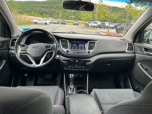 Used 2018 Hyundai Tucson Sport AWD/4WD image 12
