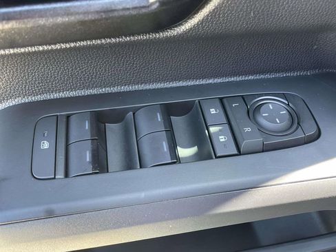 Used 2025 Toyota Tacoma TRD Pro w/ Tow Tech Package AWD/4WD image 18
