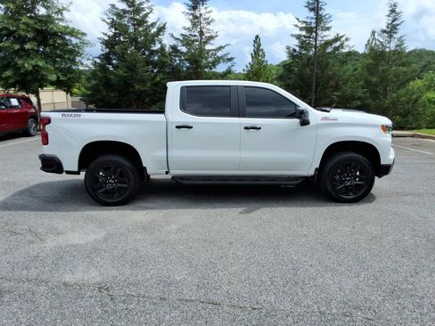 Certified 2025 Chevrolet Silverado 1500 LT Trail Boss w/ Convenience Package II AWD/4WD image 4