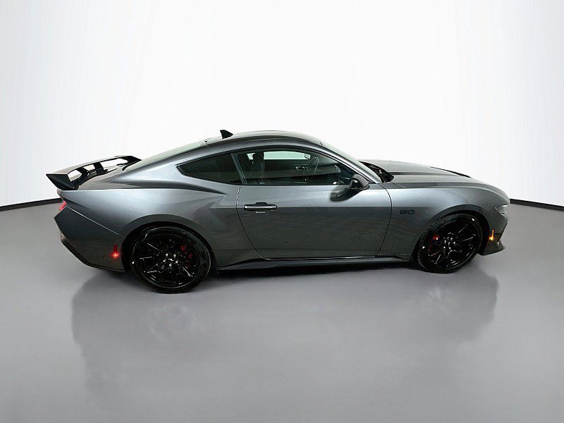 Used 2024 Ford Mustang GT Premium w/ GT Performance Package RWD image 8