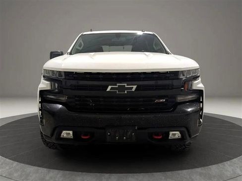 Used 2019 Chevrolet Silverado 1500 LT Trail Boss image 8