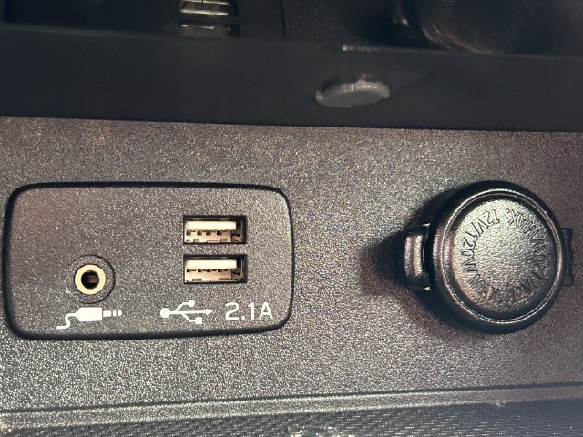 Used 2020 Subaru Forester Premium AWD/4WD image 14