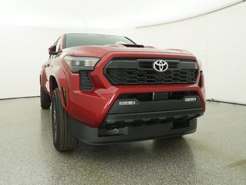 New 2025 Toyota Tacoma TRD Sport image 30