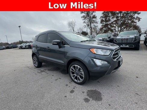 Used 2021 Ford EcoSport Titanium image 2