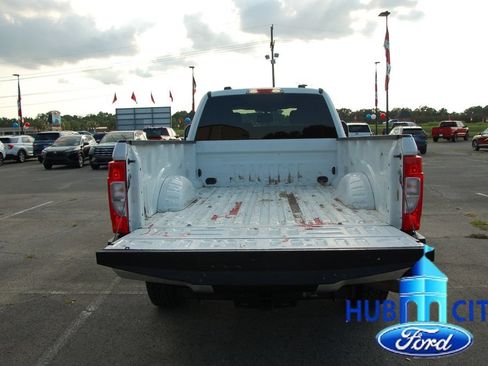 Used 2022 Ford F250 XL w/ Power Equipment Group AWD/4WD image 22