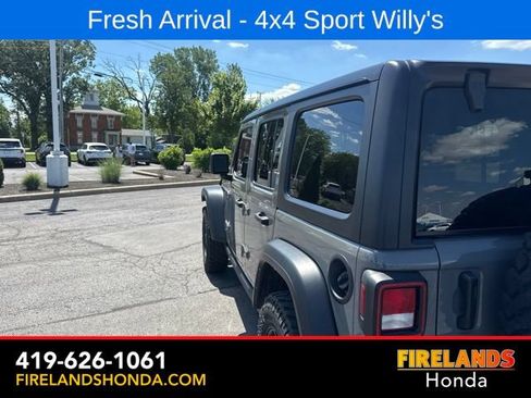 Used 2021 Jeep Wrangler Unlimited Sport AWD/4WD image 9