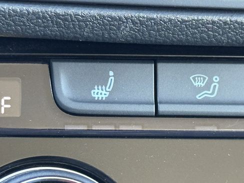 Used 2024 Volkswagen Jetta SE image 14