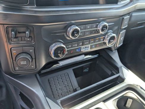 Used 2023 Ford F250 Lariat w/ Lariat Ultimate Package AWD/4WD image 29
