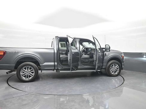Used 2025 Ford F150 Lariat w/ Equipment Group 502A High AWD/4WD image 50