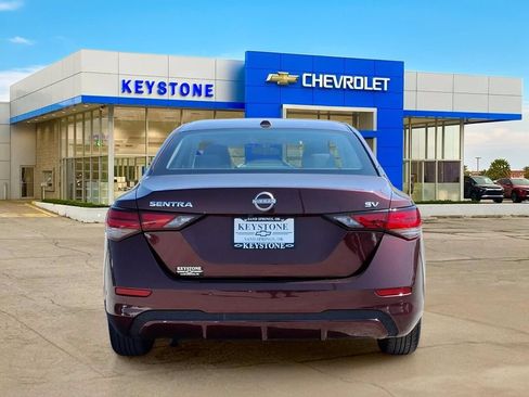 Used 2024 Nissan Sentra SV FWD image 6