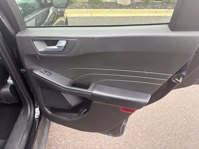 Used 2024 Ford Escape ST-Line FWD image 17