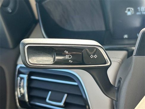 Used 2024 Lincoln Navigator Reserve image 34