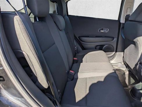 Used 2022 Honda HR-V LX image 29
