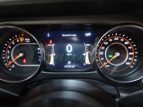 Used 2023 Jeep Gladiator Sport AWD/4WD image 31
