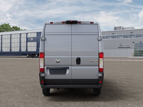 Used 2025 RAM ProMaster 3500 w/ Premium Convenience Group FWD image 7
