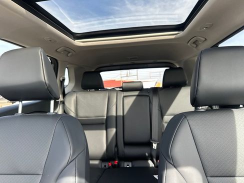 New 2026 Nissan Rogue SV image 28