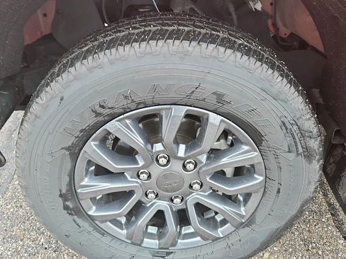 Used 2022 Ford Ranger XLT w/ Equipment Group 302A High image 35