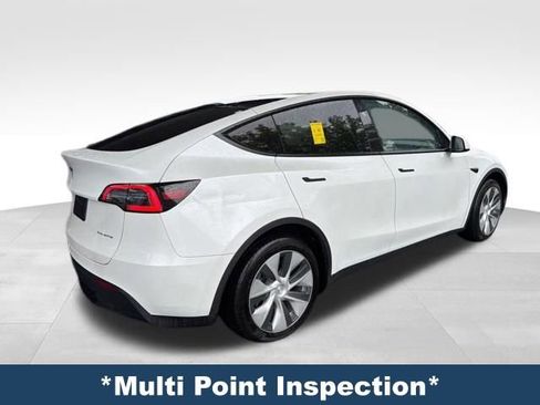 Used 2024 Tesla Model Y Long Range AWD/4WD image 6