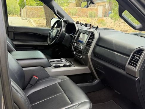 Used 2021 Ford Expedition XLT RWD image 11