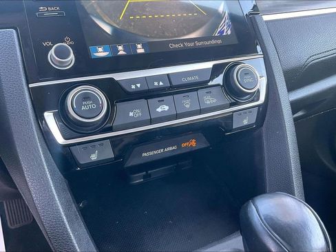 Used 2021 Honda Civic EX image 17