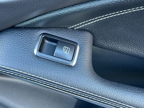 Used 2018 Mercedes-Benz CLA 250 image 22