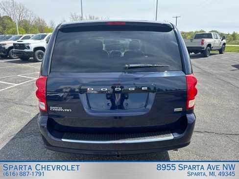 Used 2013 Dodge Grand Caravan SE FWD image 4