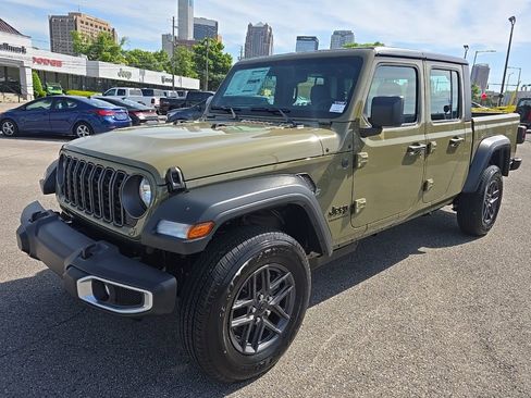 New 2026 Jeep Gladiator Sport AWD/4WD image 7