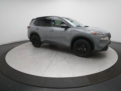 Certified 2023 Nissan Rogue SV w/ SV Premium B Package image 13