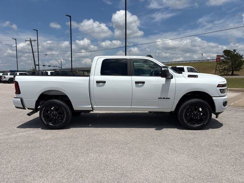 New 2026 RAM 2500 Lone Star AWD/4WD image 7