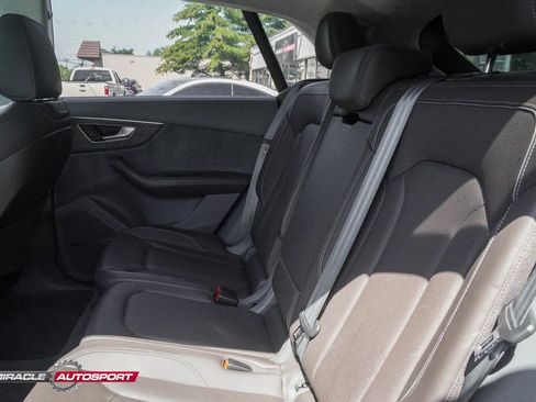 Used 2019 Audi Q8 Prestige image 26