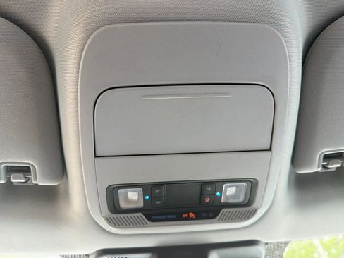 Used 2022 Ford F150 XL w/ Equipment Group 101A High AWD/4WD image 33