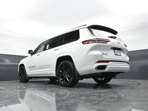 Used 2021 Jeep Grand Cherokee L Overland w/ Advanced Protech Group III AWD/4WD image 69