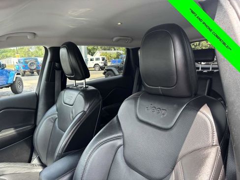 Used 2021 Jeep Cherokee Latitude Lux image 6