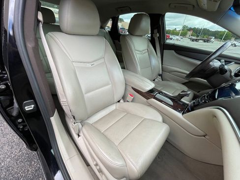 Used 2013 Cadillac XTS FWD image 23