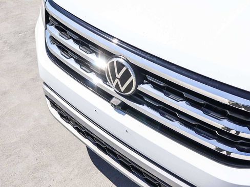 Used 2021 Volkswagen Atlas SEL Premium image 8