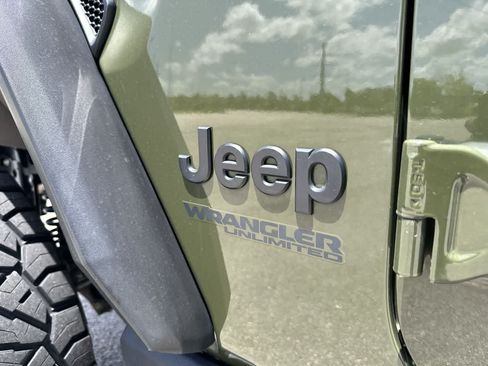 Certified 2022 Jeep Wrangler Unlimited Sport AWD/4WD image 12