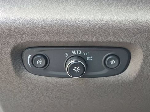 Certified 2019 Chevrolet Traverse LT w/ LPO, Floor Liner Package AWD/4WD image 16