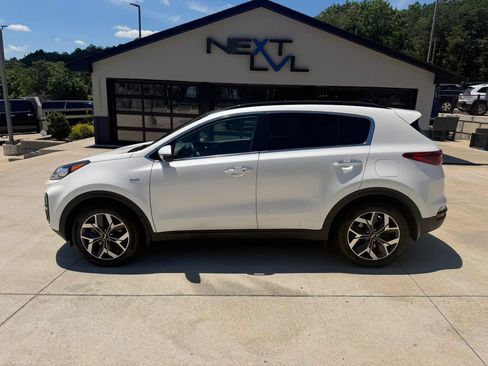 Used 2020 Kia Sportage EX w/ Option Group 15 AWD/4WD image 6