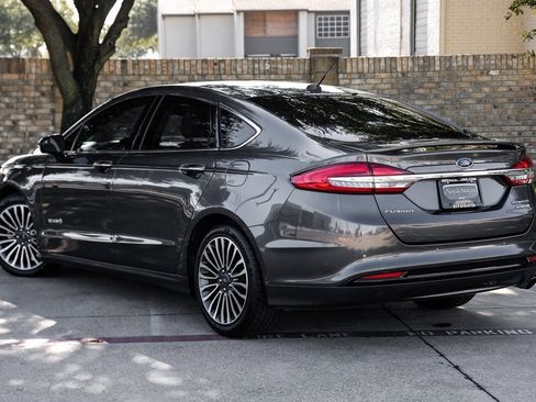 Used 2017 Ford Fusion Titanium image 19