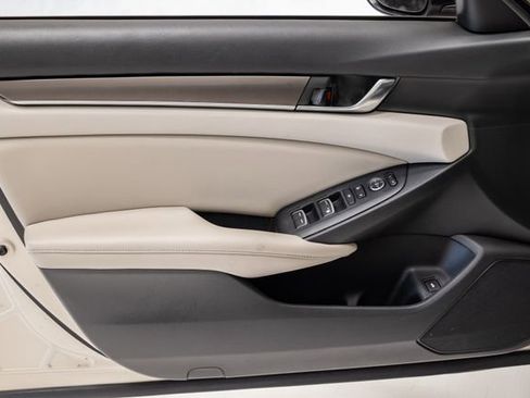 Used 2020 Honda Accord LX image 8